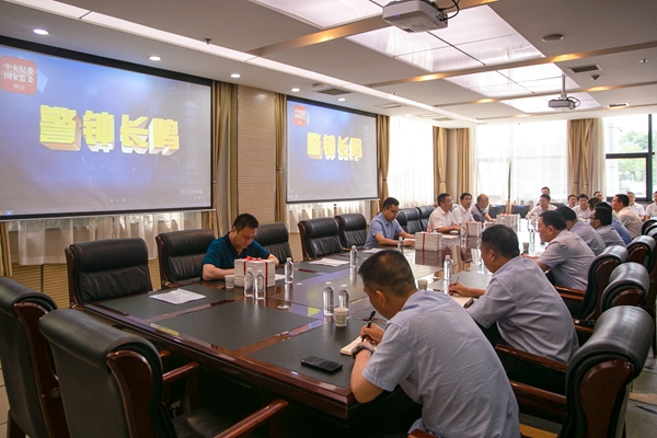 1657594305354498.jpg 1.jpg