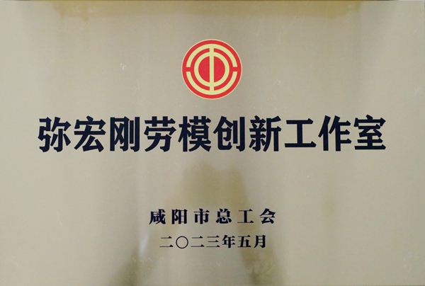 7V4A6185_����_����.jpg