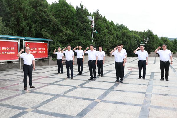 1692926553164249.jpg ÖØÎÂÈëµ³ÊÄ´Ê_¸±±¾.jpg