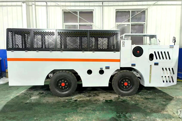 1702278879102913.jpg Åäͼ_¸±±¾.jpg