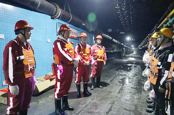 1704023114174015.jpg IMG_3644.JPG