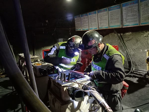 1707120128992032.jpg 51313A6632_¸±±¾.jpg