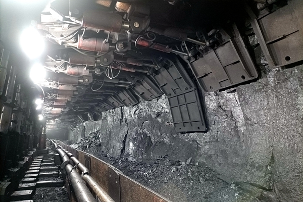 1708929250437988.jpg 0D1CDEC5F9657DFDF05A3F1EAD49DF8C_¸±±¾.jpg