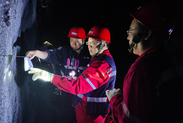 1�����徲����һ�����  .jpg