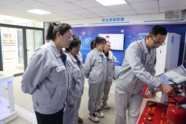 1710150772133241.jpg Ç徲йÜ2_¸±±¾.jpg