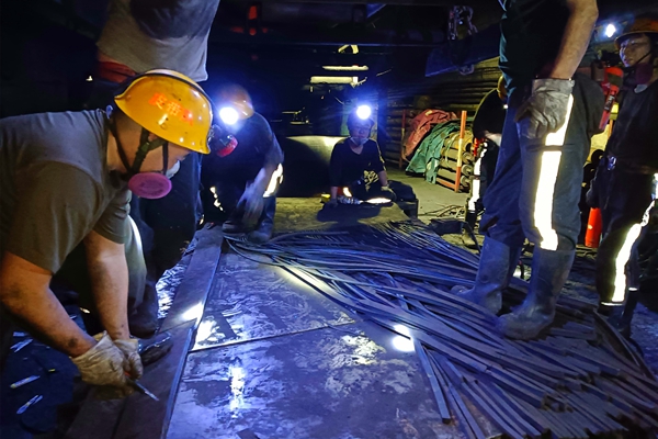 3 Ƥ����_����.jpg