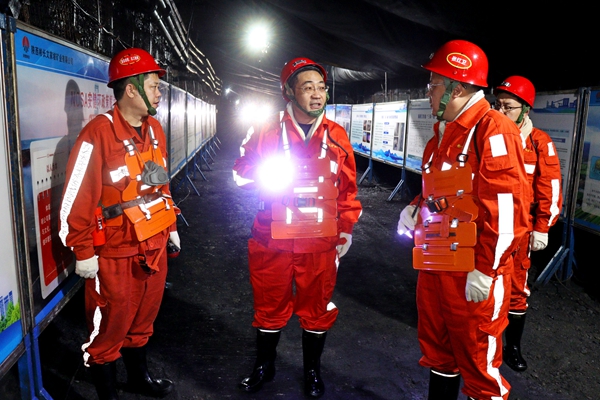 1727145913201525.jpg 2_¸±±¾.jpg