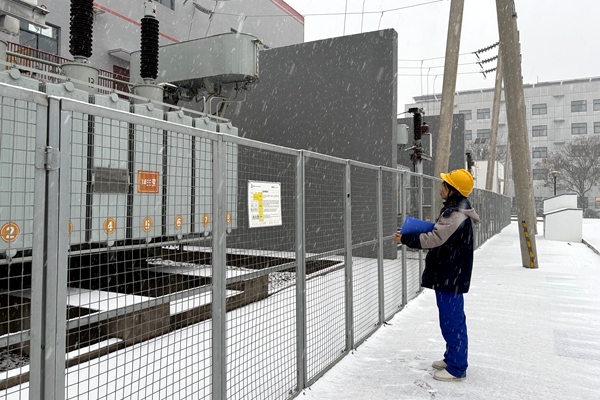 ��ѩ��Ѳ (2)_����.jpg