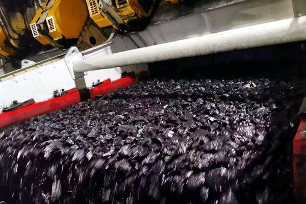 1738398277117662.jpg 2¡ª¡ª ÂúÏÒ¿ª¹ ú̿²úÏúÁ¢Òì¸ß_¸±±¾.jpg