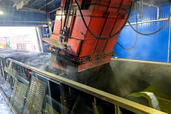 1739434226188229.jpg µÚÒ»¶Î_¸±±¾.jpg