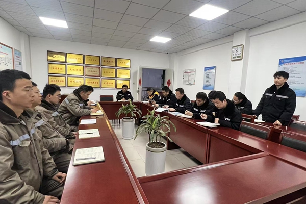 1739779972992728.jpg °àǰ»á½²Çå¾²¹ÊÊÂ_¸±±¾.jpg