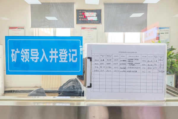 1745895878136279.jpg 1_¸±±¾.jpg