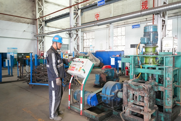 1746589493638832.jpg 3_¸±±¾.jpg