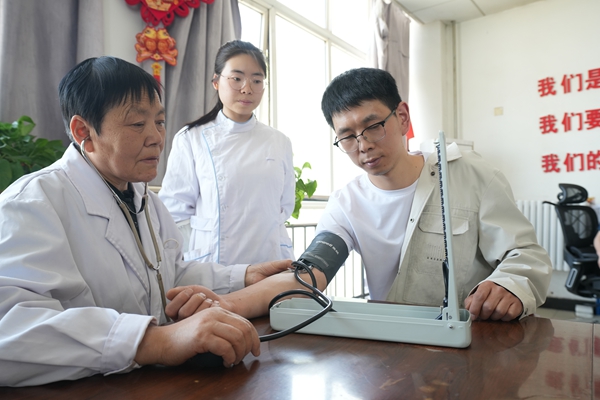 1747100033202844.jpg 2_¸±±¾.jpg