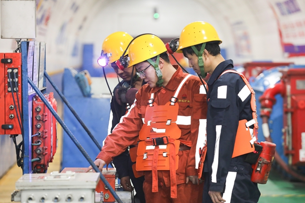 1747106106831382.jpg 1_¸±±¾.jpg