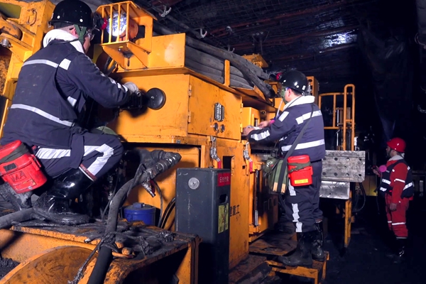 1750231834135925.jpg 2_¸±±¾.jpg