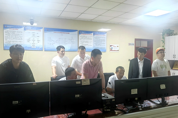 1756890478925220.jpg ¼ì²éÖ°Ô±Öµ°àÖµÊØÇéÐÎ_¸±±¾.jpg