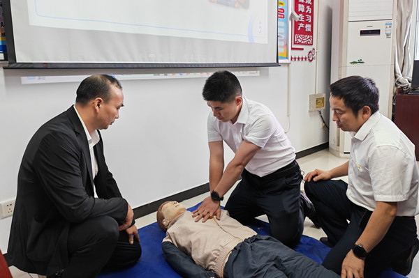 1757806956171255.jpg 2.jpg