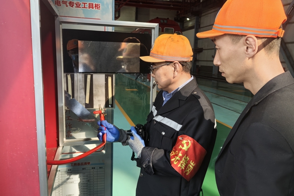 1760402201193774.jpg µ³Ô±´ø¶¯²éÒþ»¼_¸±±¾.jpg