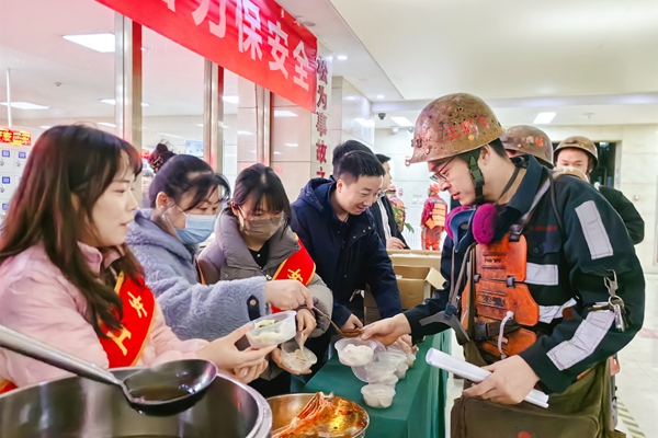 ae626a3719fcdc68667f2deb20e36836_����.jpg